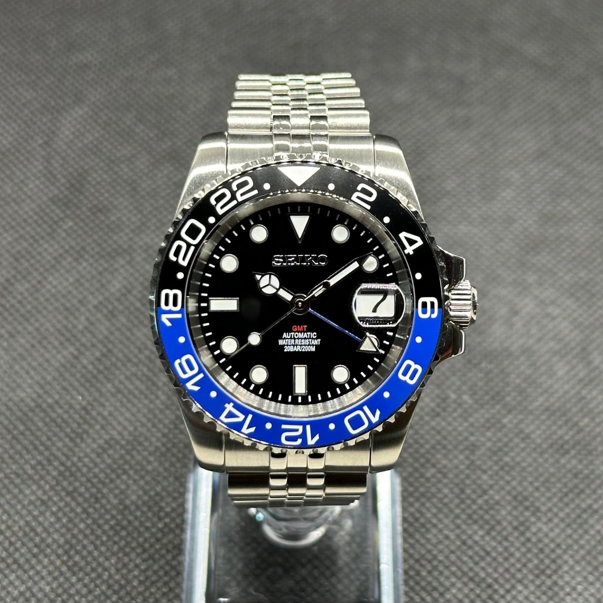 Seiko Mod "Batgirl" GMT Dive Watch - Somerville Watch Co. - Batgirl