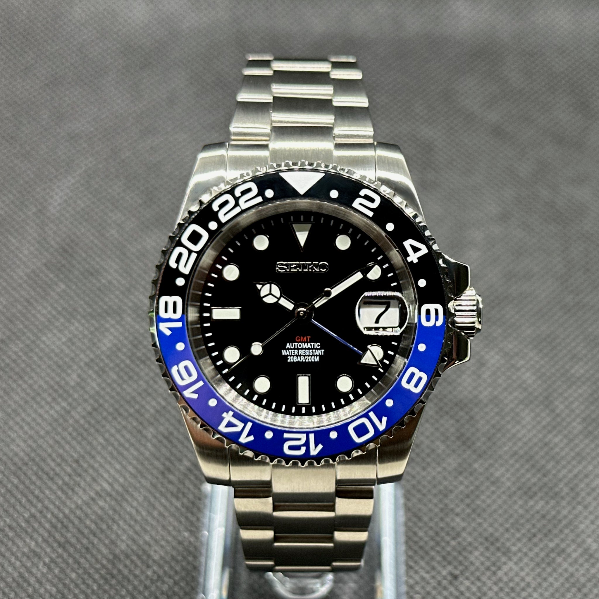 Seiko automatic Diver's Watch, Batman Bezel selling