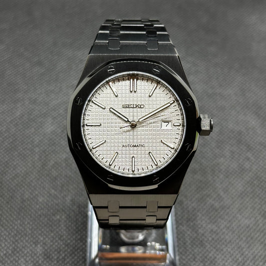 Seiko Mod Royal Oak "Black/White" Watch - Somerville Watch Co. - All - Black - Seikoak - Royal - Oak